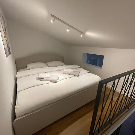 Ljubljana Studios Apartment *