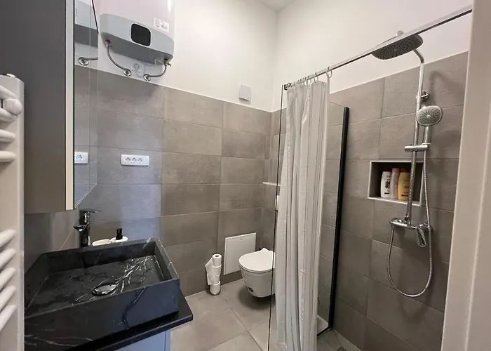 Ljubljana Studios Διαμέρισμα *